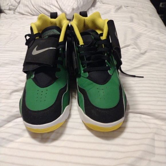 Nike Air Diamond Turf Oregon Ducks
